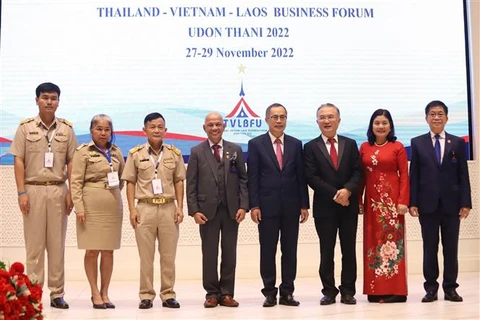Cầu nối gắn kết với doanh nghiệp kiều bào tại Thái Lan và Lào 