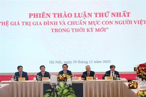 Làm rõ hệ giá trị quốc gia, hệ giá trị và chuẩn mực con người Việt Nam