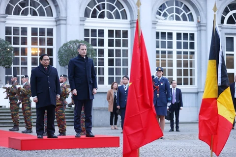 [Photo] Quang cảnh lễ đón Thủ tướng Phạm Minh Chính thăm Vương quốc Bỉ