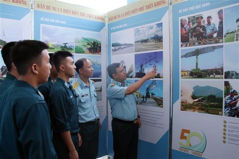Triển lãm “Bản hùng ca Điện Biên Phủ trên không” tại TP. HCM 