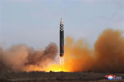 Triều Tiên tuyên bố phát triển vệ tinh do thám tại cơ sở phóng tên lửa