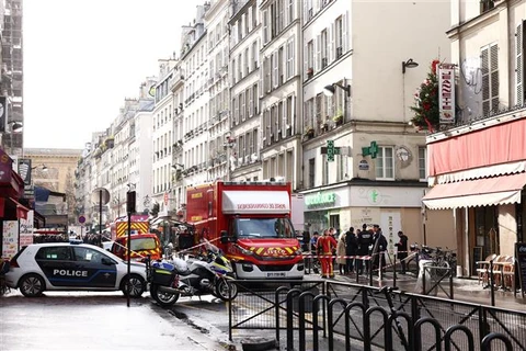 Giới chức Pháp: Nghi phạm vụ nổ súng tại Paris hành động một mình