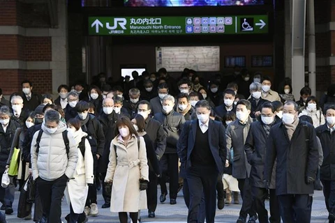 Nhật Bản hạ cấp độ dịch COVID-19 tương đương với cúm mùa