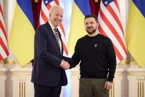 Tổng thống Mỹ Joe Biden đến Kiev gặp người đồng cấp Ukraine 