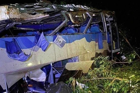Xe buýt rơi xuống khe núi ở Algeria khiến 10 người thiệt mạng