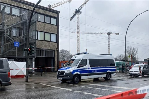 Cảnh sát Đức nhận được tin báo về thủ phạm trước vụ tấn công ở Hamburg