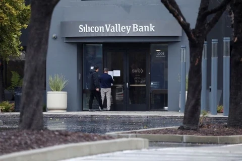 Ngành ngân hàng Mỹ choáng váng vì sự sụp đổ của Silicon Valley Bank