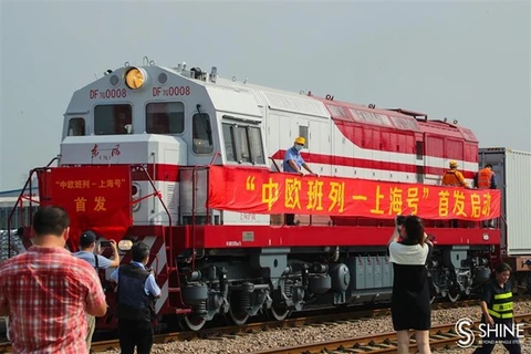 Trung Quốc khai trương tuyến đường sắt chở hàng trực tiếp đến châu Âu