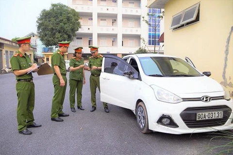 Hà Nam bắt giữ đối tượng có biểu hiện hoang tưởng cướp xe taxi 