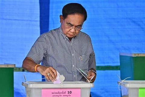 Thái Lan: Lãnh đạo các đảng bỏ phiếu trong cuộc tổng tuyển cử