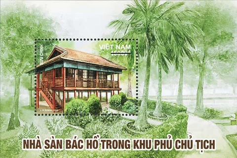 Phát hành bộ tem bưu chính Nhà sàn Bác Hồ trong khu Phủ Chủ tịch