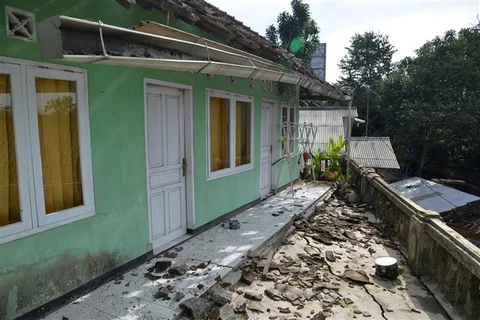 Trận động đất mạnh 5,4 độ ảnh hưởng tới tỉnh miền Đông Indonesia