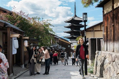 Du lịch thành điểm tựa chính cho kế hoạch tăng trưởng kinh tế Nhật Bản