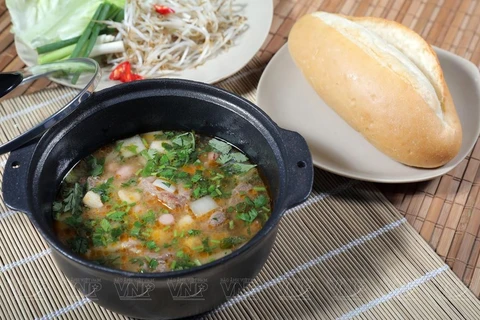 Bánh mỳ bò hầm Việt Nam hấp dẫn thực khách muôn phương