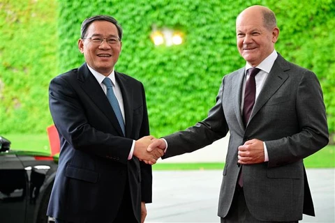 Thủ tướng Trung Quốc có cuộc gặp với các tập đoàn hàng đầu của Đức