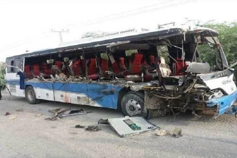 Pakistan: Hai xe buýt va chạm trực diện khiến 10 người thiệt mạng