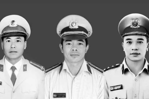 Trao Huân chương Bảo vệ Tổ quốc cho 3 chiến sỹ hy sinh tại đèo Bảo Lộc