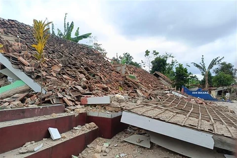 Xảy ra động đất mạnh 6 độ ở ngoài khơi miền Trung Indonesia