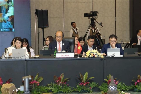 Các nước ASEAN và Anh thúc đẩy hợp tác về kinh tế, thương mại