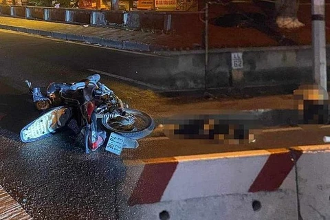 Hà Nội: Tai nạn giao thông khiến ba thiếu niên tử vong tại chỗ