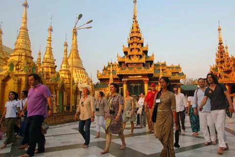 Myanmar sẽ cấp thị thực khi đến cho du khách Trung Quốc và Ấn Độ