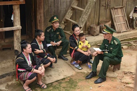 Bộ đội Biên phòng chung tay giúp người dân biên giới giảm nghèo