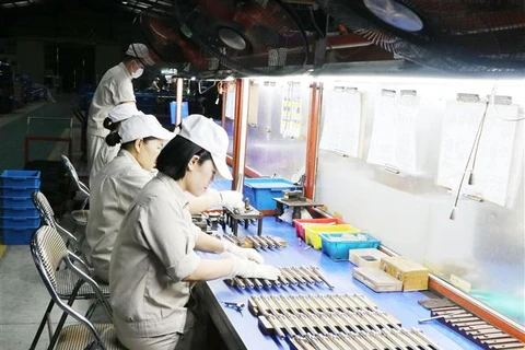 Chỉ số PMI ngành sản xuất Việt Nam chưa phục hồi như kỳ vọng