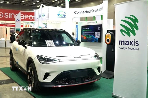 Mẫu xe điện có tên gọi Smart trưng bày tại Triển lãm Xe điện châu Á 2023. (Ảnh: Hằng Linh/TTXVN)