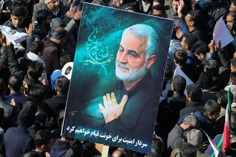 Lễ tưởng niệm chỉ huy cấp cao của Lực lượng Vệ binh Cách mạng Hồi giáo Iran (IRGC) Qassem Soleimani. (Nguồn: newarab)
