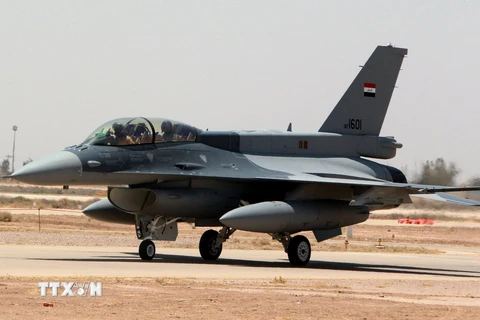 Máy bay chiến đấu F-16. (Ảnh minh họa. AFP/TTXVN)
