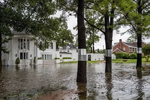 Cảnh ngập úng sau khi bão Beryl quét qua Texas. (Ảnh: Getty images)