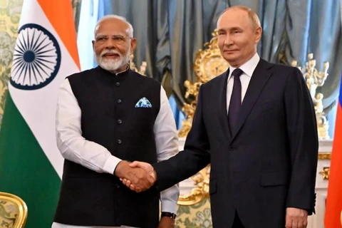 Tổng thống Nga Vladimir Putin và Thủ tướng Ấn Độ Narendra Modi. (Nguồn: AP)