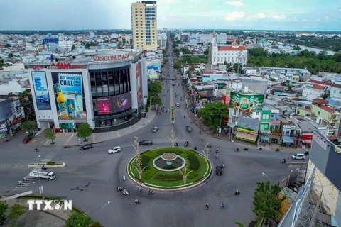 Điểm đầu của Dự án tại nút giao các đường Cách Mạng Tháng Tám-Hùng Vương, Nguyễn Trãi-Trần Phú thuộc quận Nình Kiều. (Ảnh: Thanh Liêm/TTXVN)