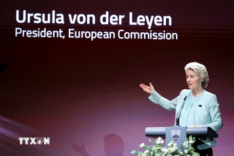 Chủ tịch Ủy ban châu Âu (EC) Ursula von der Leyen phát biểu tại Diễn đàn Chiến lược Bled ở Slovenia ngày 2/9. (Ảnh: THX/TTXVN)