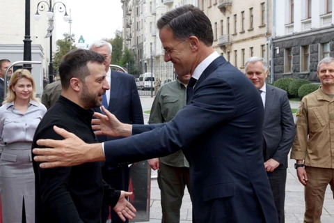 Tổng thư ký NATO Mark Rutte và Tổng thống Zelensky. (Ảnh: NATO)