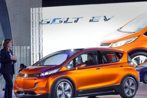 GM sản xuất mẫu xe điện compact để cạnh tranh với Nissan