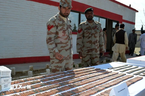 Quân đội Pakistan bắt giữ nhiều nghi phạm tại trụ sở của MQM