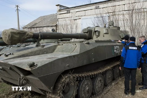 [Video] NATO kêu gọi phương Tây cung cấp vũ khí cho Ukraine