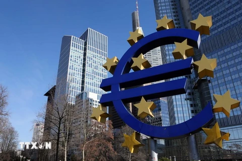 Kinh tế Eurozone tháng Ba tăng nhanh nhất trong gần một năm