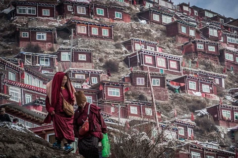 Ghé thăm khu định cư của người theo đạo Phật lớn nhất thế giới 