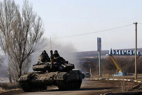 [Video] Các bên xung đột ở Ukraine thảo luận về lệnh ngừng bắn