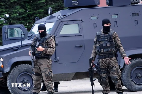 Thổ Nhĩ Kỳ bắt thêm 7 binh sỹ tình nghi vận chuyển vũ khí sang Syria