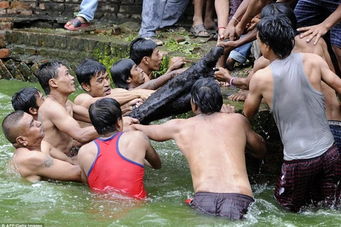 Lễ hội Deopokhari.