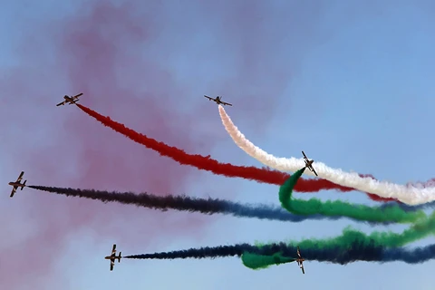 Đội máy bay Al-Fursan của Lực lượng hàng không của United Arab Emirates.