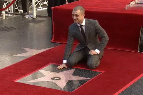 Daniel Radcliffe được gắn sao trên Đại lộ Danh vọng Hollywood. (Nguồn: abc7.com)