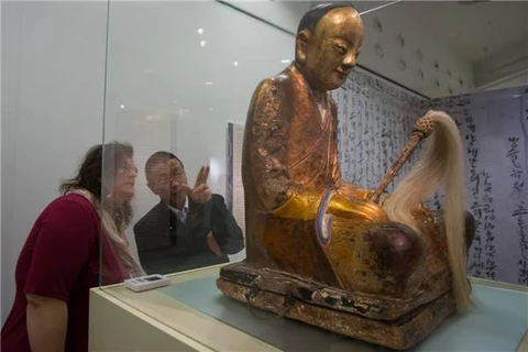 Dân làng Trung Quốc kiện nhà sưu tập Hà Lan để lấy tượng Phật