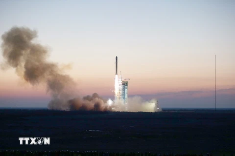 Tên lửa đẩy Trường Chinh 2D mang theo vệ tinh khám phá vật chất tối 'Ngộ Không' rời bệ phóng ngày 17/12.