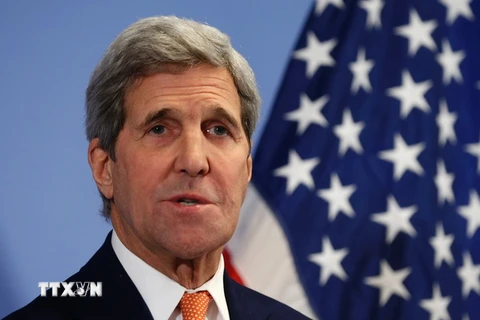 Ngoại trưởng Mỹ John Kerry phát biểu tại một cuộc họp báo ở Vienna, Áo ngày 16/1. (Nguồn: AFP/TTXVN) 