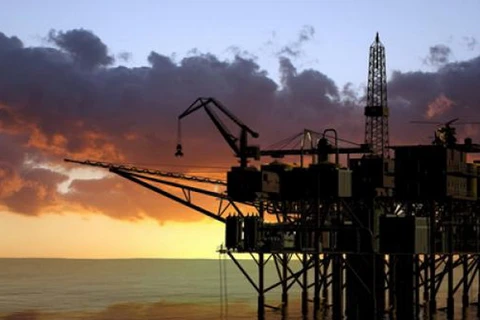 Thu hẹp hoạt động khai thác dầu mỏ sẽ dẫn tới nhiều rủi ro