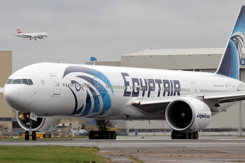 Có nhiều hành khách Anh, Mỹ trên máy bay Ai Cập bị bắt cóc